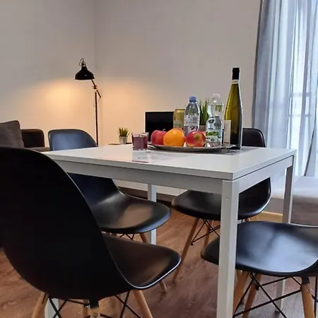 Haas Downtown With Parking Brno