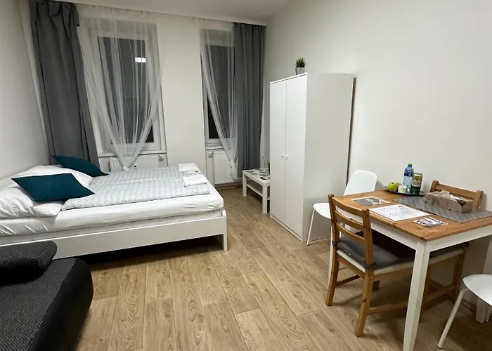 Haas Downtown With Parking Appartement