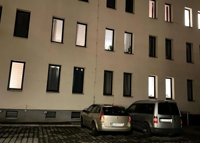 Haas Downtown With Parking Appartement *